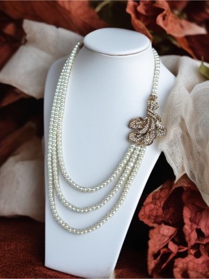 Fayra Accessories Zirkon Taşlı Çiçek Buketi Figürlü Inci Kolye