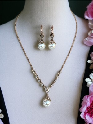 Fayra Accessories Zirkon Taşlı Su Yolu Zincirli Mayorka Inci Kolye ve Küpe Seti