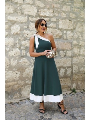 Kadın Tek Omuzu Açık Omuzlardan Kurdela Detaylı Çift Renkli Ithal Krep Elbise