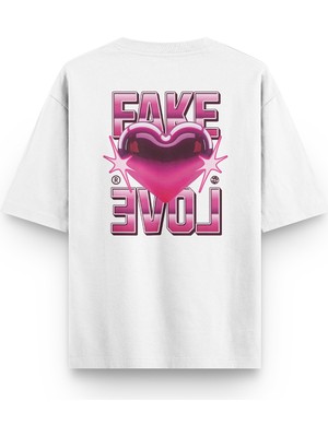 Overoz Fake Love Sırt Baskılı Yarı Oversize Beyaz Tshirt 1404
