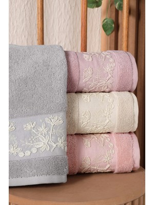 Fiesta %100 Penye Pamuklu Kort Nakışlı 50X90 4 Lü Kutulu El Yüz Havlusu