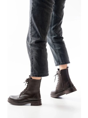 02-356 Kahve Düz Topuklu Bağcıklı Fermuarlı Günlük Kadın Bot