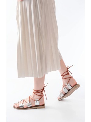 205-01 Gümüş Bilekten Bağlamalı Ortopedik Hakiki Deri Kadın Sandalet