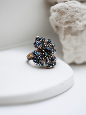 Fayra Accessories Kristal Taşlı Çiçek Figürlü Yüzük