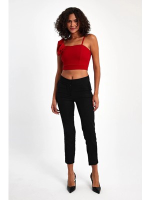 İhraç Pazarı Kadın Gül Yaka Detaylı 5 Renk Seçenekli Şık Modern Crop Bluz