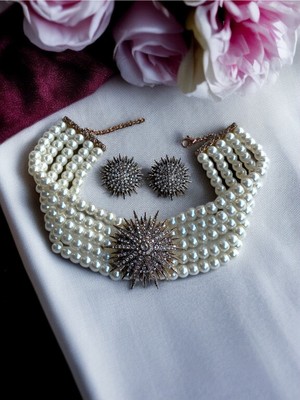 Fayra Accessories Kristal Taşlı Kestane Figür Inci Kolye ve Küpe Seti