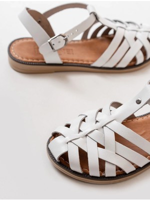 205-02 Beyaz Ortopedik Hakiki Deri Kadın Sandalet