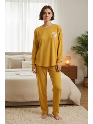 North Stand Baskılı Rahat İnterlok Kumaş Kadın Pijama Takımı