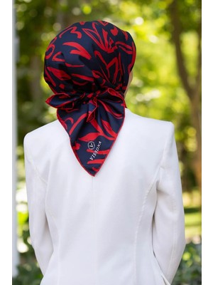 Vissona % 57 Ipek % 43 Viskon Twill Ipek Büyük Çiçek Desenli Lacivert - Kırmızı Renkli 90X90 Eşarp Dikim Şekli : El Dikişi