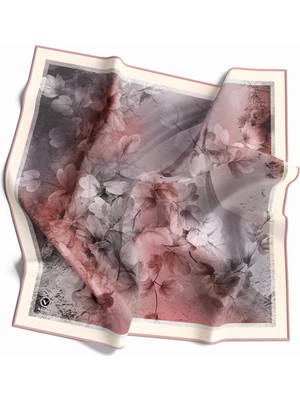Violla Kristal Batik Çiçek Desenli Pudra Renkli 90X90 Eşarp (Ipek Içermez) Kenar Dikiş Şekli El Dikişli
