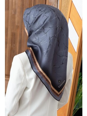 Vissona % 57 Ipek % 43 Viskon Twill Ipek Mermer Desenli Gri Renkli 90X90 Eşarp Dikim Şekli : El Dikişi
