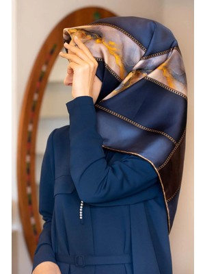 Vissona % 57 Ipek % 43 Viskon Twill Ipek Efektli Bant Desenli Indigo - Lacivert Renkli 90X90 Eşarp Dikim Şekli : El Dikişi