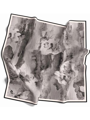 Violla Twill Batik Desenli Füme Renkli 90X90 Eşarp (Ipek Içermez) Dikim Şekli : El Dikişi