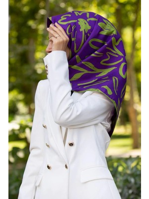 Vissona % 57 Ipek % 43 Viskon Twill Ipek Büyük Çiçek Desenli Mor - Haki Renkli 90X90 Eşarp Dikim Şekli : El Dikişi