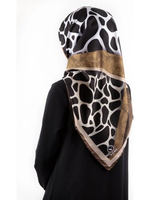 Violla Twill Taş Desenli Bej Renkli 90X90 Eşarp (Ipek Içermez)Kenar Dikiş Şekli El Dikişli