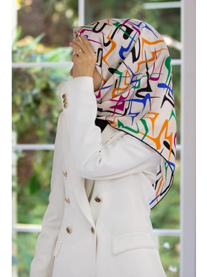 Vissona % 57 Ipek % 43 Viskon Twill Ipek Soyut Geometrik Desenli Mint Yeşili - Sarı Renkli 90X90 Eşarp Dikim Şekli : El Dikişi