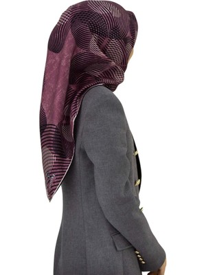 Vissona %100 Twill Ipek Çizgili Çiçek Desenli Siyah - Gül Kurusu Renkli 90X90 Eşarp Dikim Şekli : El Dikişi