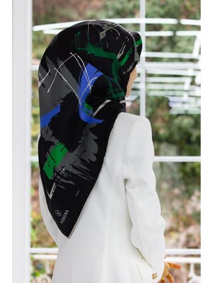 Vissona % 57 Ipek % 43 Viskon Twill Ipek Geometrik Desenli Saks - Zümrüt Yeşili Renkli 90X90 Eşarp Dikim Şekli : El Dikişi