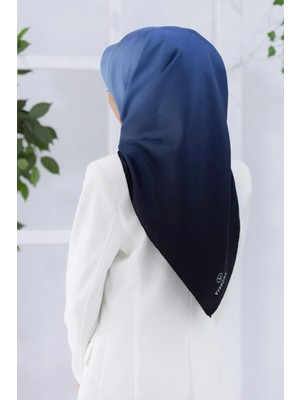 Vissona %100 Twill Ipek Degrade Desenli Buz Mavisi Renkli 90X90 Eşarp Dikim Şekli : El Dikişi