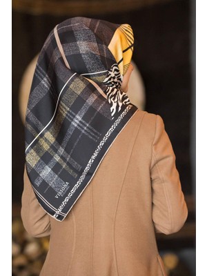 Vissona %100 Twill Ipek Ekoseli ve Leopar Desenli Siyah - Gold Renkli 90X90 Eşarp Dikim Şekli : El Dikişi