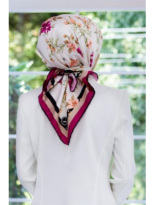 Violla Rayon Çiçek Desenli Mürdüm Renkli 90X90 Eşarp (Ipek Içermez) Dikim Şekli : El Dikişi