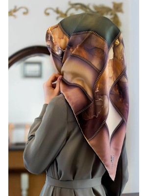 Vissona %100 Twill Ipek Efektli Bant Desenli Bakır - Bej Renkli 90X90 Eşarp Dikim Şekli : El Dikişi