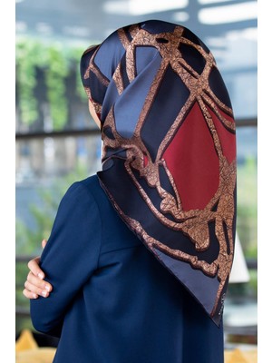 Vissona % 57 Ipek % 43 Viskon Twill Ipek Gold Efektli Geometrik Desenli Lacivert - Bordo Renkli 90X90 Eşarp Dikim Şekli : El Dikişi