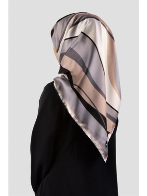 Violla Rayon Modern Dalgalı Çizgi Desenli Gri Renkli 90X90 Dikim Şekli : El Dikişi Eşarp (Ipek Içermez)