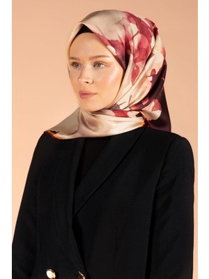 Vissona %100 Twill Ipek Yaprak Desenli Bej - Bordo Renkli 90X90 Eşarp Dikim Şekli : El Dikişi