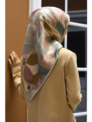 Vissona %100 Twill Ipek Çiçek Desenli Mint Yeşili - Gül Kurusu Renkli 90X90 Eşarp Dikim Şekli : El Dikişi