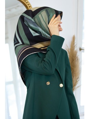 Vissona %100 Twill Ipek Kare Desenli Siyah - Mint Yeşili Renkli 90X90 Eşarp Kenar Dikiş Şekli El Dikişli