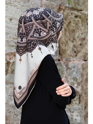Vissona % 57 Ipek % 43 Viskon Twill Ipek Şal Desenli Siyah - Krem Renkli 90X90 Eşarp Dikim Şekli : El Dikişi