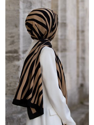 Vissona Lüks Medine Ipeği Zebra Desenli Siyah - Vizon Renkli 75X195 Kırışmaz Şal Moss Krep Dikiş Tipi Italyan Dikişli