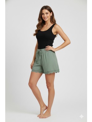 İsmiyle Al Bambu Fitilli Kadın Ev Şortu Bacak Dantel Detaylı Ev Giyim Yeşil