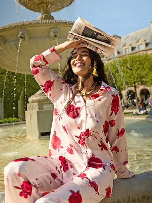 Lc Waikiki Yeni Sezon Gömlek Yaka Çiçekli Kadın Pijama Takımı