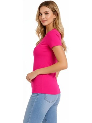 Çamaşır Kenti T-Shirt V Yaka Slim Fit Likralı Tişört Günlük Basic Body - Pembe