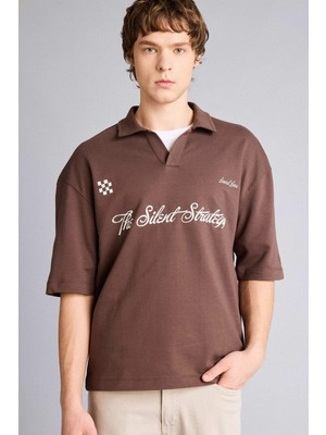 DeFacto Loose Fit Slogan Baskılı Sweatshirt Kumaşı Polo Yaka Tişört F8676AX26SP