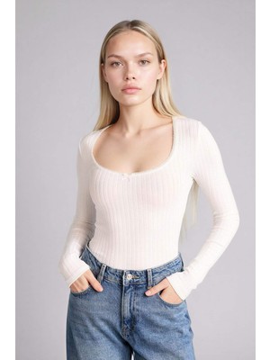 DeFacto Fitted U Yaka Uzun Kollu Tişört G9722AX26SP