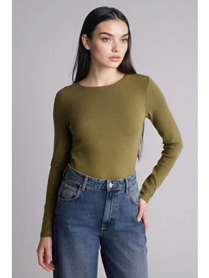 DeFacto Slim Fit Basic Modal Tişört G8256AX26SP