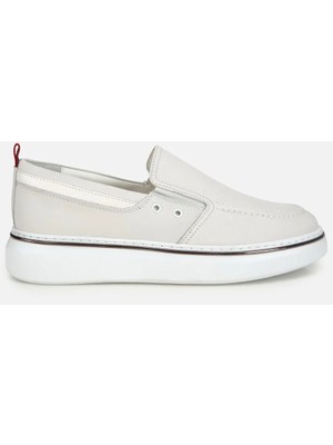 Hotiç Erkek Deri Beyaz Metal Detaylı Günlük Loafer