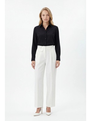 Madmext Beyaz Pens Detaylı Kapaklı Düz Paça Kumaş Pantolon MG2642