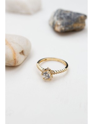 Latif Kuyumcu 14 Ayar Altın Baget Taşlı Yüzük LKYZK1555