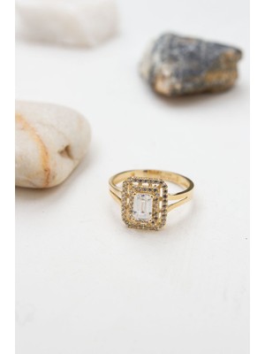 Latif Kuyumcu 14 Ayar Altın Baget Taşlı Yüzük LKYZK1559