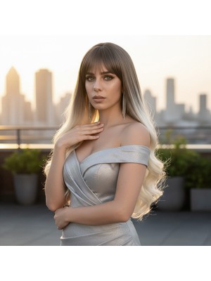 İlk El Grup Kahküllü Uzun Dalgalı Fiber Sentetik Peruk - Küllü Açık Kahve / Platin Ombreli