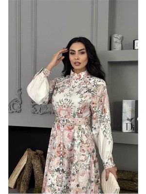 Dip Moda kadın ithal kumaş kemerli tam düğmeli çiçek desenli ekru tasarım elbise DPMS25115