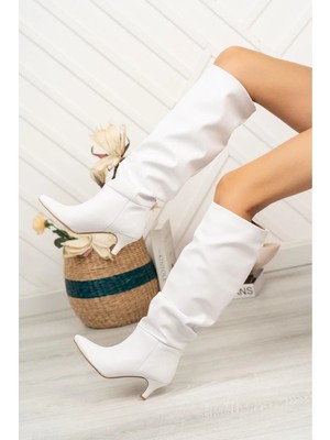 SR-2001 Beyaz Körüklü Ince Topuklu Günlük Bayan Çizme