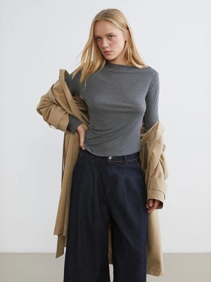 LC Waikiki Antrasit Kayık Yaka Büzgülü Bluz