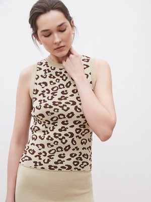 LC Waikiki Kahverengi Bisiklet Yaka Desenli Kadın Triko Bluz