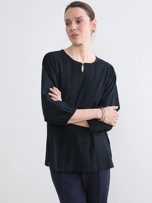 LC Waikiki Lacivert Bisiklet Yaka Nakışlı Bluz