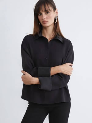 LC Waikiki Siyah Saten Kadın Gömlek